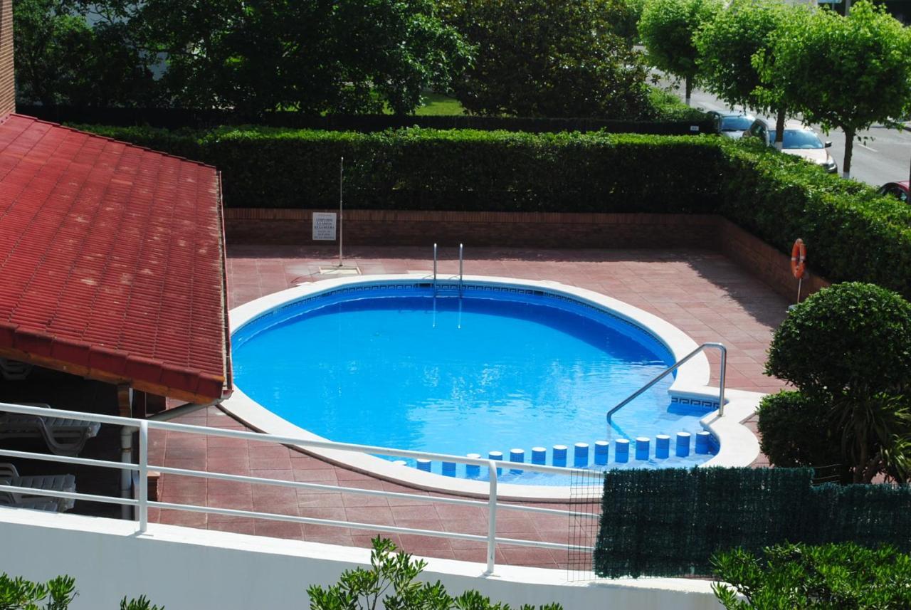 Apartamentos Regollera Premium Con Garaje Noja Exterior foto
