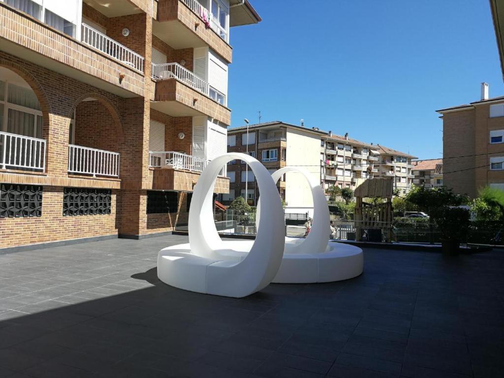 Apartamentos Regollera Premium Con Garaje Noja Exterior foto